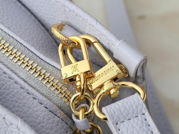 Luxury LV Handbag M15192