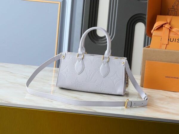 Luxury LV Handbag M15192