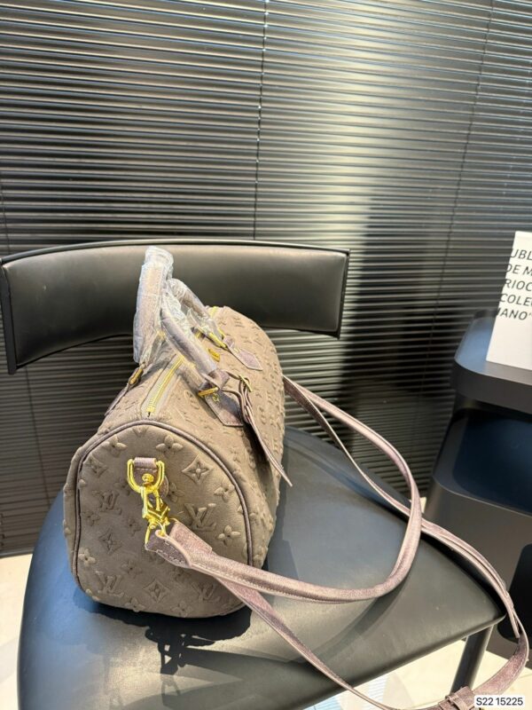 New Collection Fashion LV Handbag L2130