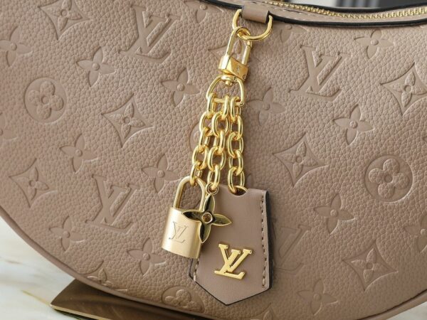 Luxury LV Handbag M12939.1