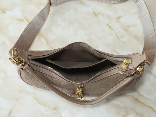 Luxury LV Handbag M12939.1