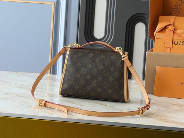 Luxury LV Handbag M44919