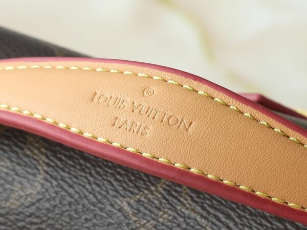 Luxury LV Handbag M44919