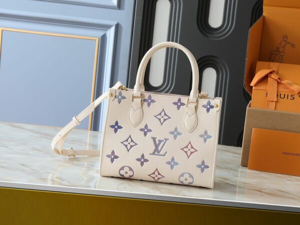 Luxury LV Handbag M45495-M22770