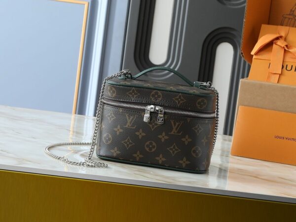 Luxury LV Handbag M12650