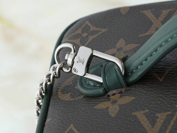 Luxury LV Handbag M12650