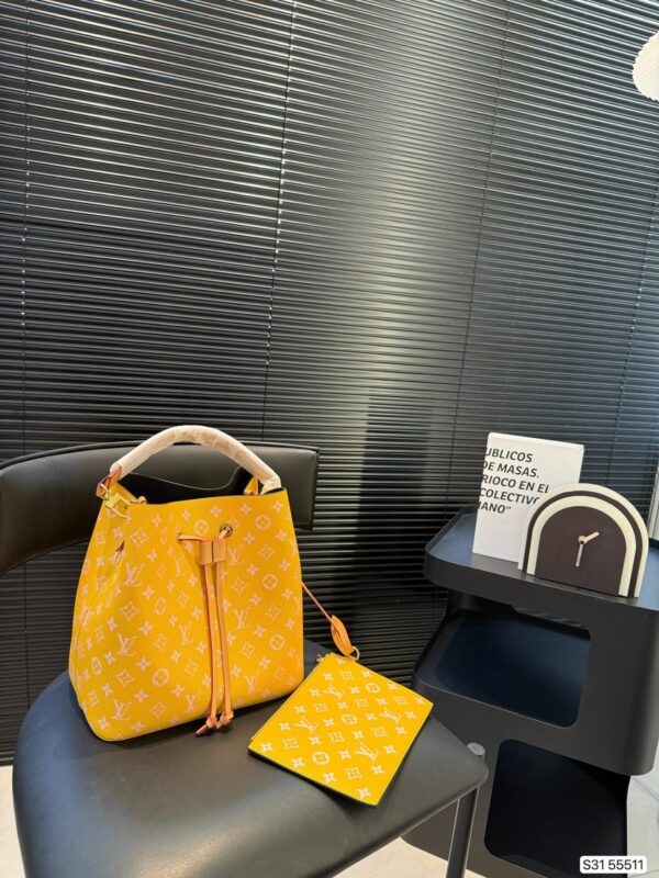 New Collection Fashion LV Handbag L1863