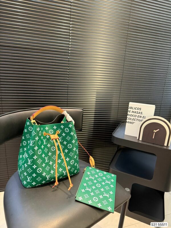 New Collection Fashion LV Handbag L1863