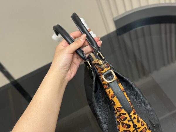 New Collection Fashion LV Handbag L1857