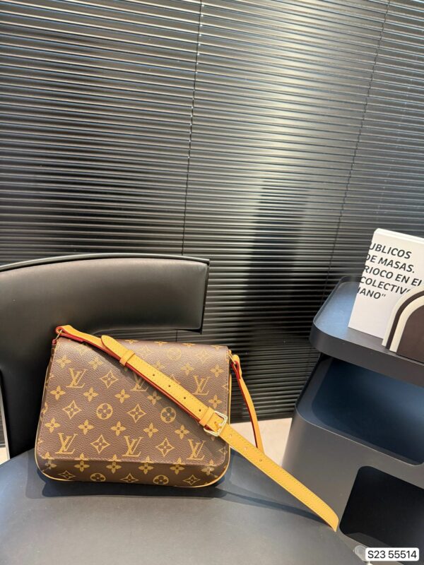 New Collection Fashion LV Handbag L1850