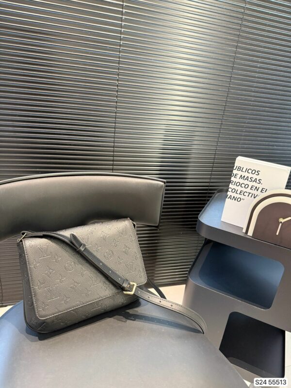 New Collection Fashion LV Handbag L1850