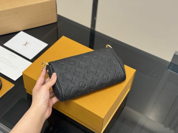 New Collection Fashion LV Handbag L1848