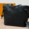 Stylish Fashion Carry LV Handbag L1843