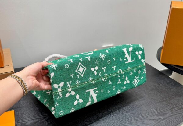 New Collection Fashion LV Handbag L1836