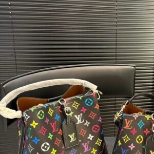 New Collection Fashion LV Handbag L1823