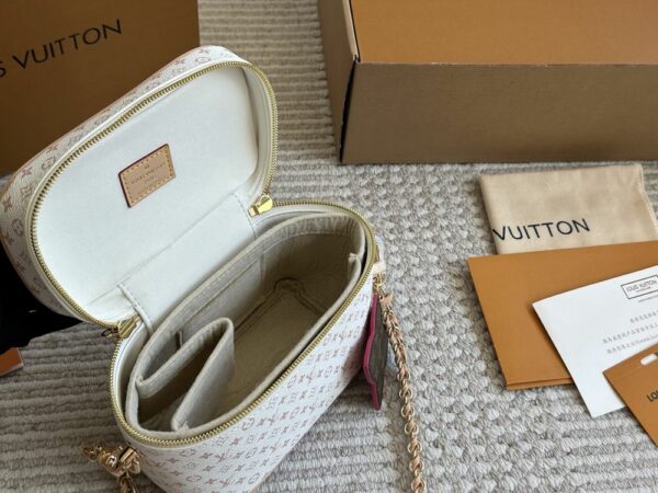 New Collection Fashion LV Handbag L1818
