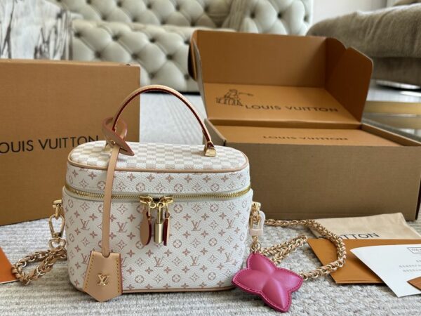 New Collection Fashion LV Handbag L1818