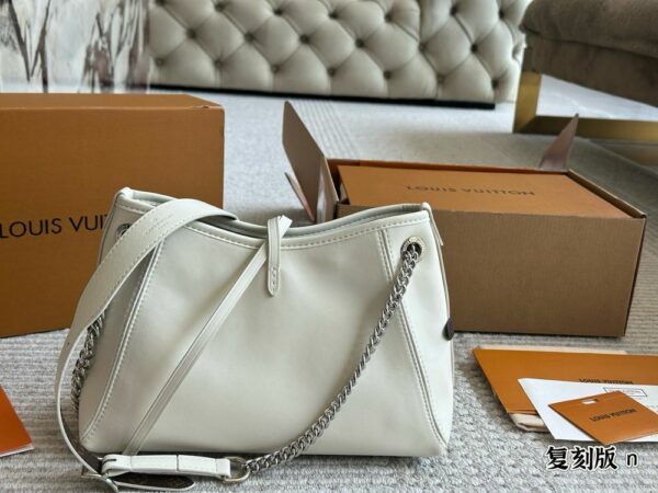 New Collection Fashion LV Handbag L1817
