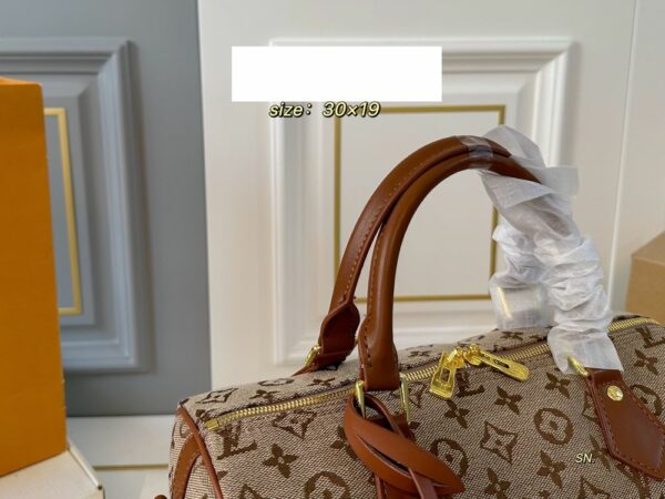 New Collection Fashion LV Handbag L1816