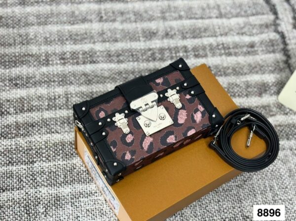 New Collection Fashion LV Handbag L1811