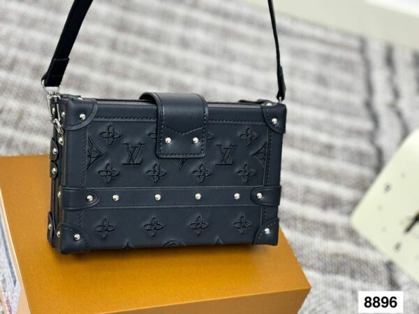 New Collection Fashion LV Handbag L1811