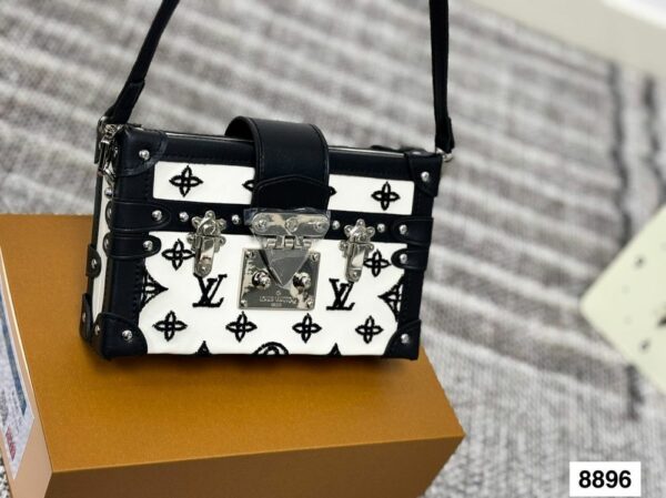 New Collection Fashion LV Handbag L1811