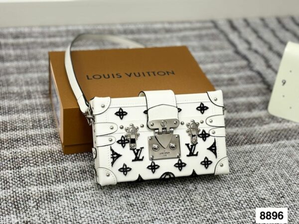 New Collection Fashion LV Handbag L1811