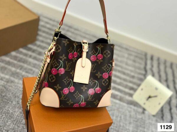 New Collection Fashion LV Handbag L1804