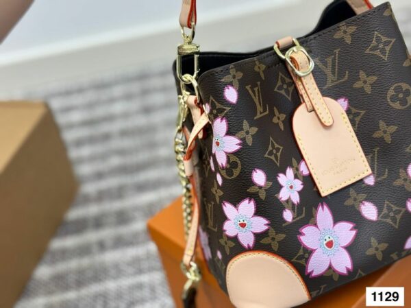 New Collection Fashion LV Handbag L1804