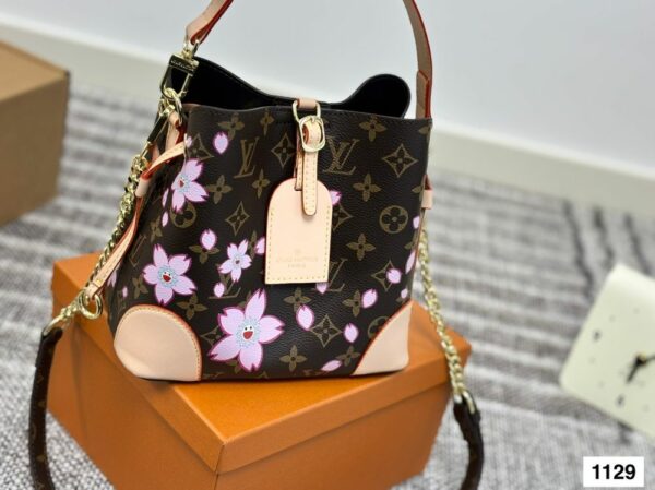 New Collection Fashion LV Handbag L1804