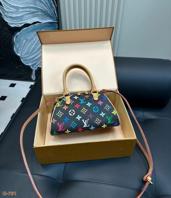 Stylish Fashion Carry LV Handbag L1788