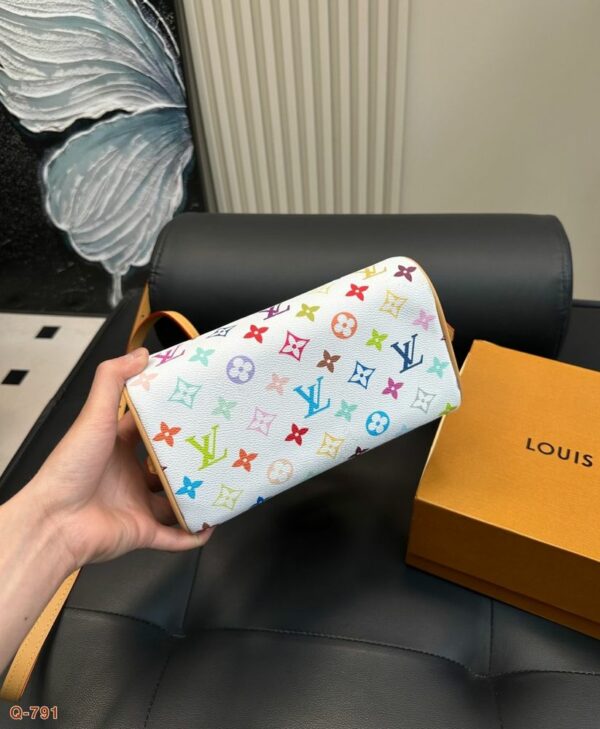 Stylish Fashion Carry LV Handbag L1788