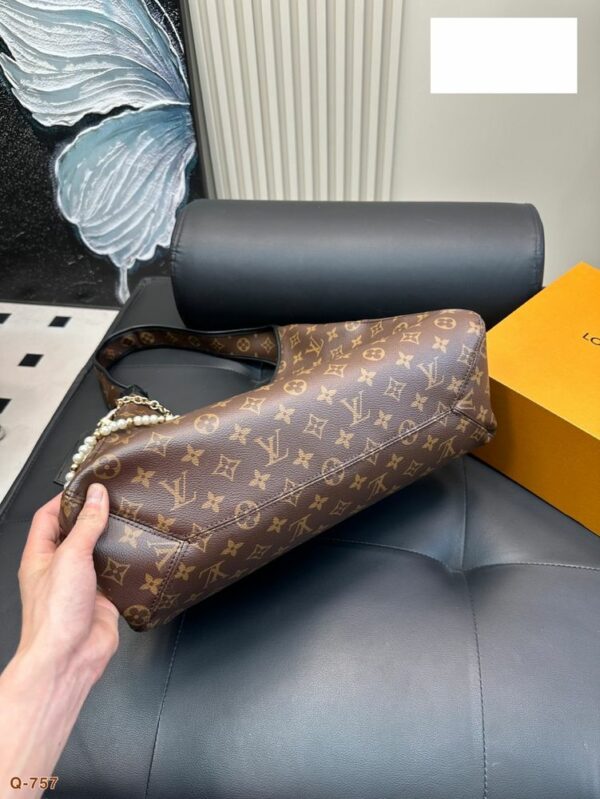 Stylish Fashion Carry LV Handbag L1787