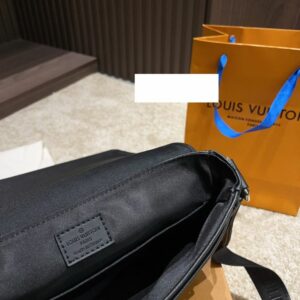 New Collection Fashion LV Handbag L1786 3 7cca4719