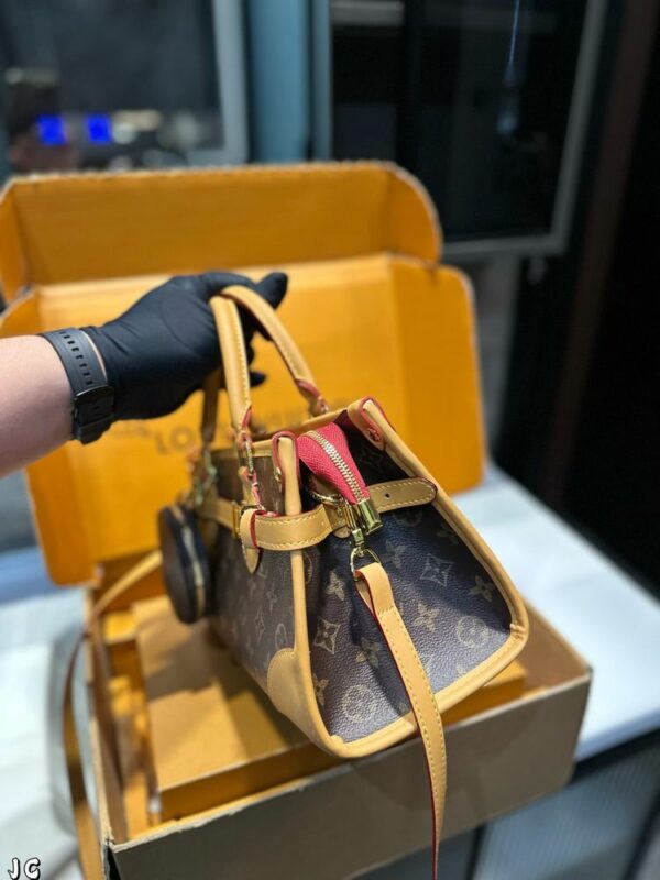Stylish Fashion Carry LV Handbag L1785