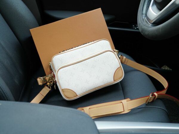 New Collection Fashion LV Handbag L1775