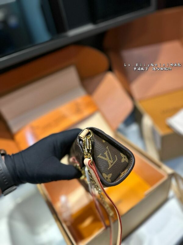 New Collection Fashion LV Handbag L1765
