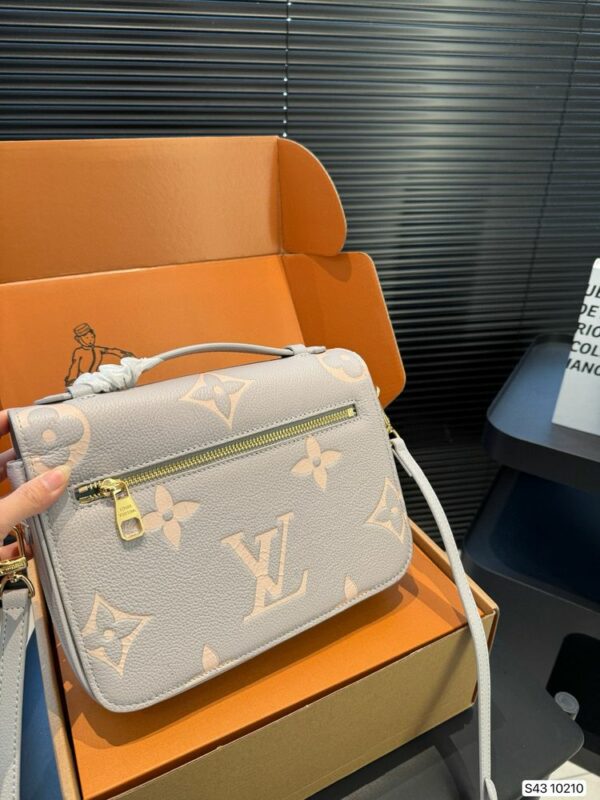 New Collection Fashion LV Handbag L1764
