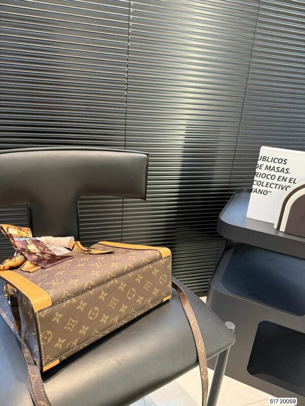 New Collection Fashion LV Handbag L1750