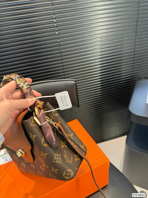 New Collection Fashion LV Handbag L1749