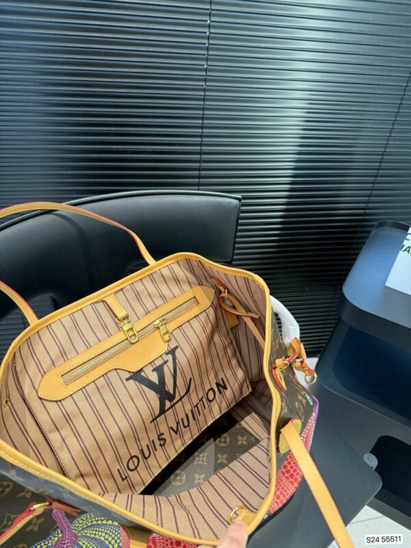 New Collection Fashion LV Handbag L1746