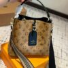 Stylish Fashion Carry LV Handbag L1722