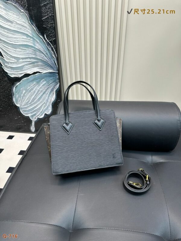 New Collection Fashion LV Handbag L1717