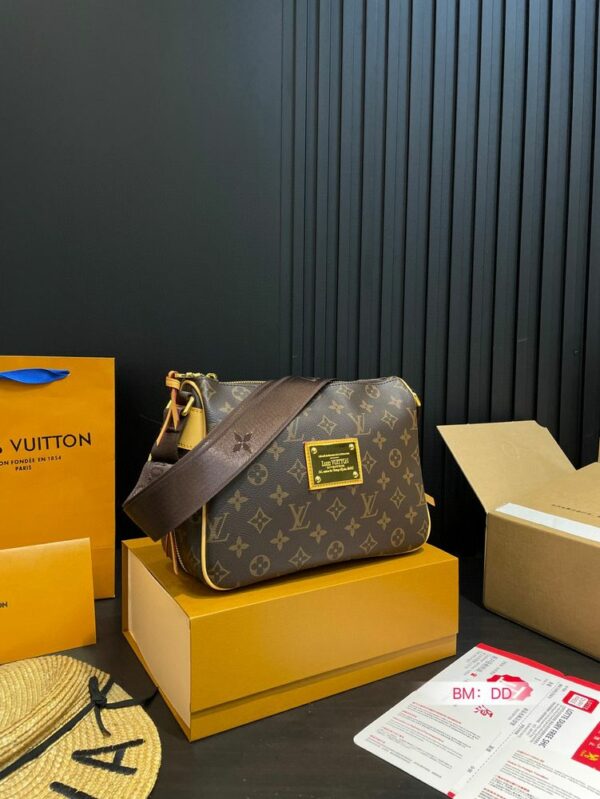 New Collection Fashion LV Handbag L1711