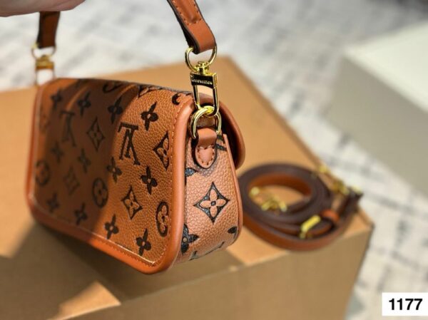 New Collection Fashion LV Handbag L1699