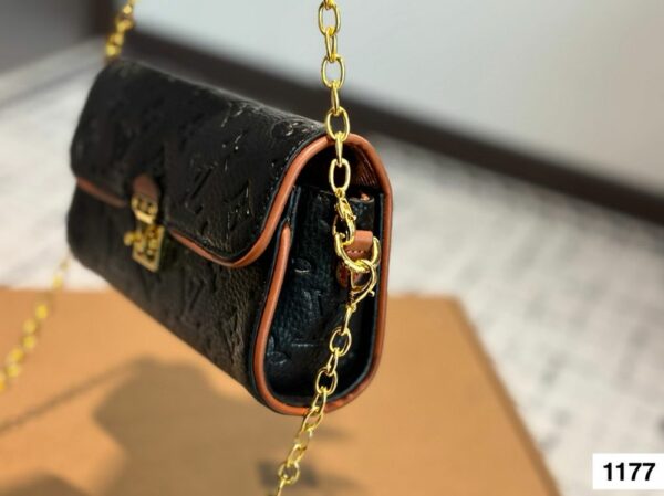New Collection Fashion LV Handbag L1698