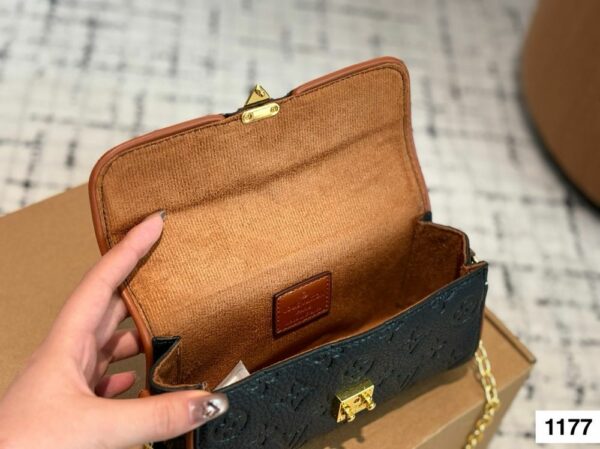 New Collection Fashion LV Handbag L1698