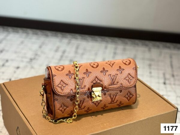 New Collection Fashion LV Handbag L1698