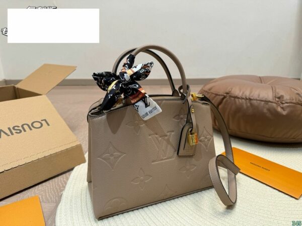 New Collection Fashion LV Handbag L1695