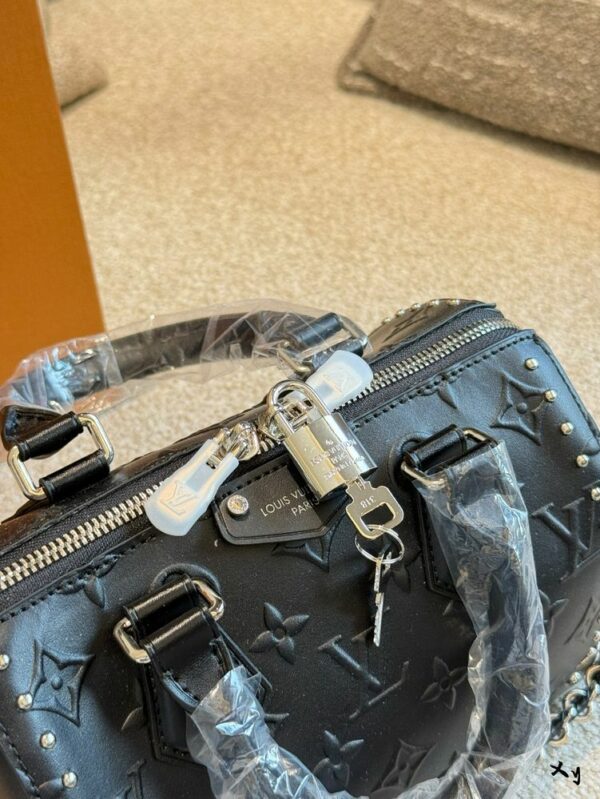 New Collection Fashion LV Handbag L1674